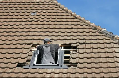 Pose de velux à Brizambourg